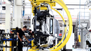 Illustration for article titled How Lamborghini builds its most technologically-advanced car ever